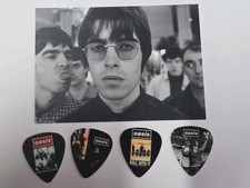 OASIS LIAM & NOEL GALLAGHER PLECTRUMS DOUBLE SIDED x 4 plectrums + A7 ART CARD