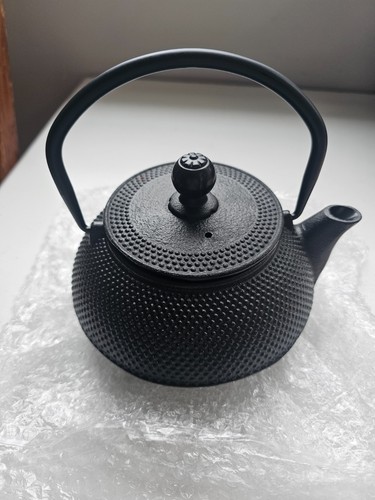 Hawok cast iron teapot with - cast,
