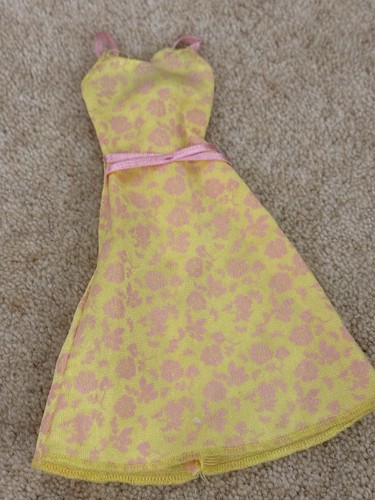 Barbie dress vgc - barbie,