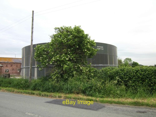 Photo 6x4 slurry tank - slurry, at