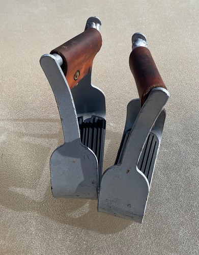 Metal western stirrups - metal,