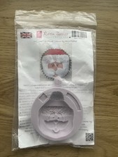Karen Davies Cupcake Topper – Santa Father Christmas Silicone Mould