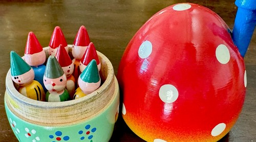 Vtg matryoshka style mushroom - style,