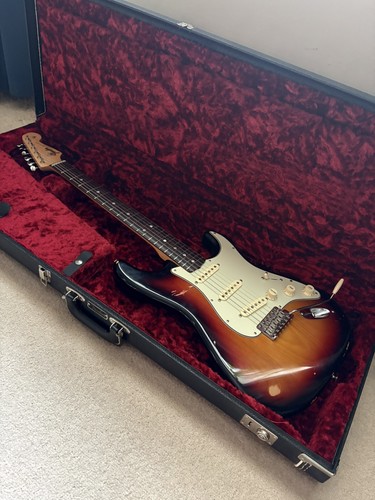 Fender stratocaster american - fender,