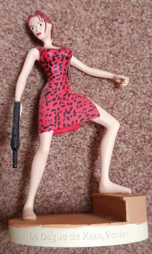 Lara croft figurine action15cm - croft,