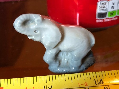 Wade grey elephant porcelain - elephant, b