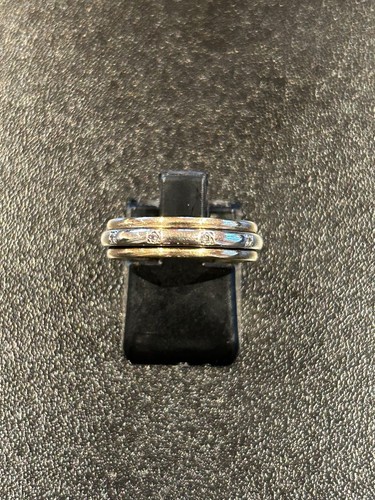 Carat diamond and 9ct - 9ct, gold