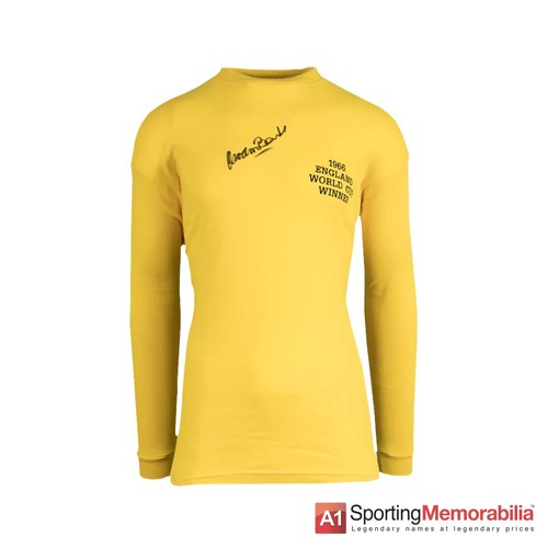 Gordon banks signed - banks, england