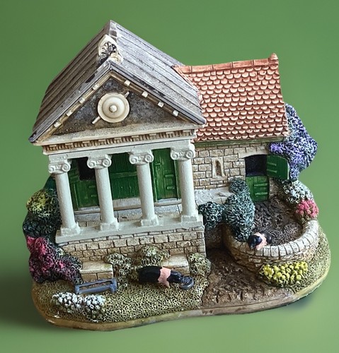 Lilliput lane the pigsty - lilliput,