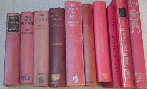 Bundle vintage and - of,