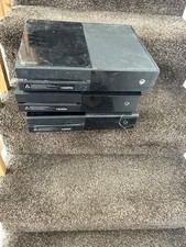 3 Xbox One Consoles - Black - FAULTY BUNDLE - UNIT ONLY’S