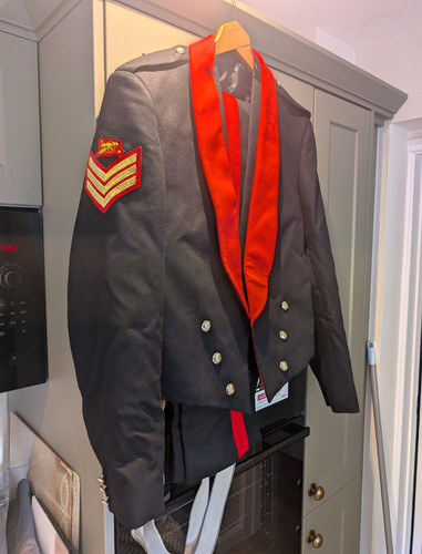 Royal artillery sgt mess - sgt,