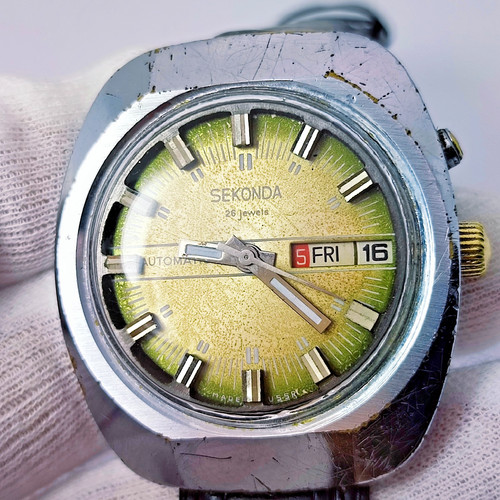 Vintage soviet watch - ⭐,