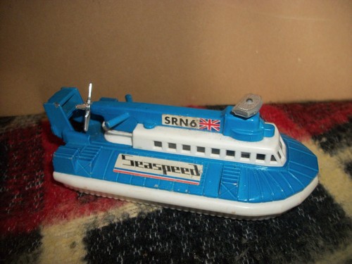 Matchbox superkings hovercraft - matchbox,