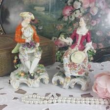 GOOD PAIR OF ANTIQUE FRENCH EDME SAMSON PORCELAIN HAND PAINTED FIGURINES. C1880.