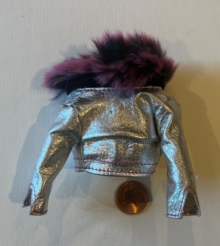 Barbie doll metallic y2k - barbie,