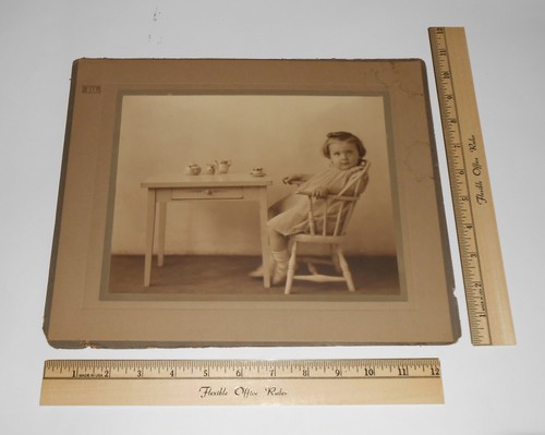 Vtg 1930s baby child photo - baby,