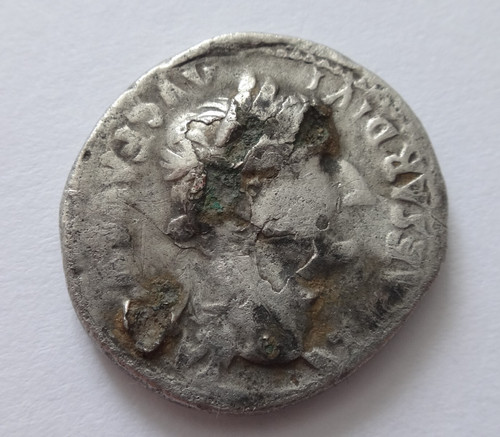 Tiberius ad fourrée - tiberius,