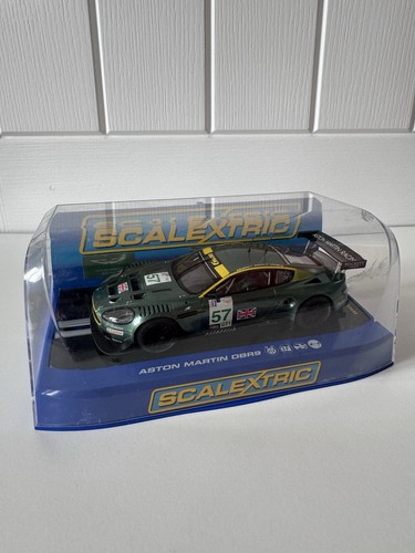 Scalextric c2644 aston martin - scalextric,