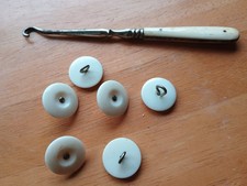 Antique Victorian Bone Handle Button Hook And  6 Old Buttons