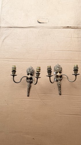 Gold pair light wall - pair, mounted