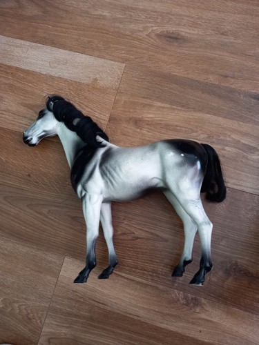 Vintage sindy horse grey - vintage,