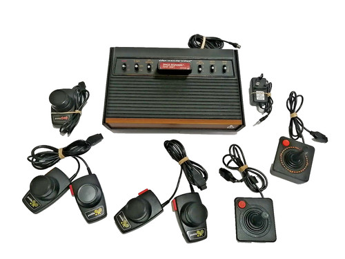 Atari 2600 woody console - atari,