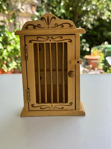 Vintage wooden key cabinet box - wooden,