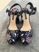Stradivarius Navy Platform Shoes With Floral Pattern. Size 3