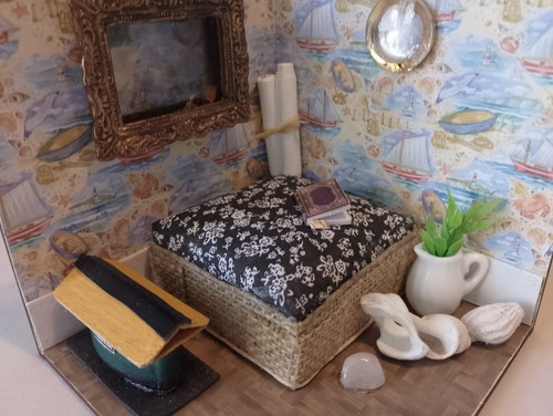 Miniature artisan dolls house - miniature,