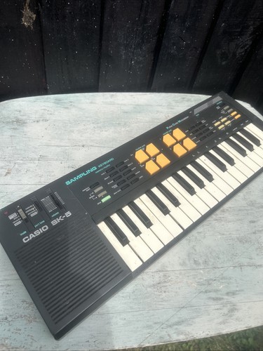 Casio sampling keyboard - casio, sk-5