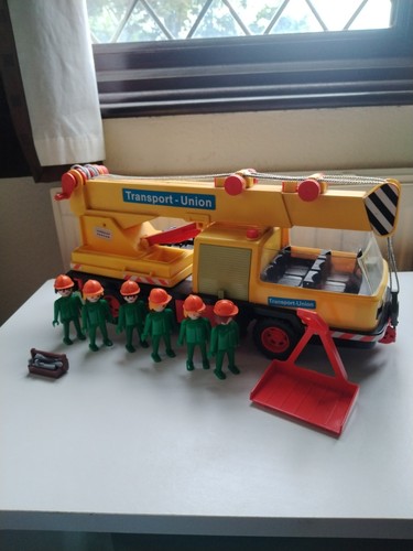 Vintage playmobil mobile - mobile, crane