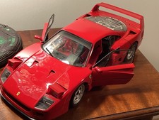 BIG BEAUTIFUL Fujimi 1:12 Ferrari F40 diecast car model (a pre-painted kit)