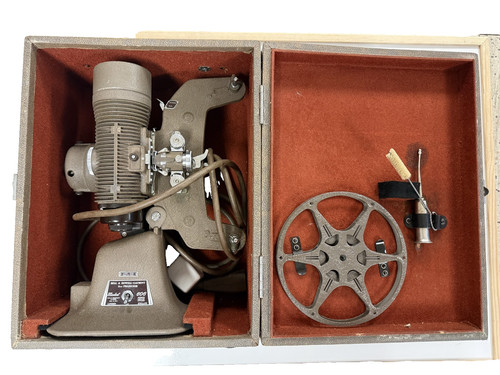 Vintage bell howell gaumont - &,