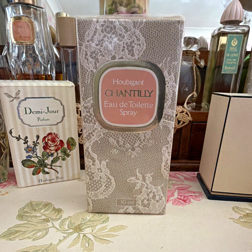 Houbigant chantilly sealed - houbigant,