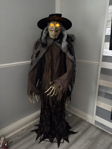 Halloween animatronic lanky - halloween,