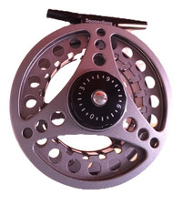 FLY FISHING REEL   7 / 8