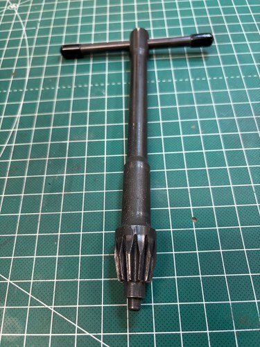 Oneway chuck pinion key - oneway,