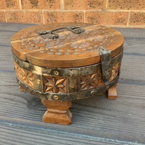 Vintage hand carved wooden - hand,