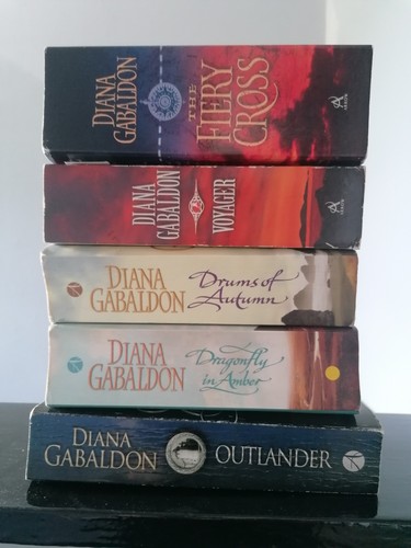 Outlander diana gabaldon - by,