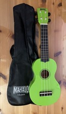 Mahalo MR1 / gn Ukulele - green including carry bag, very good condition