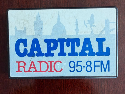 Vintage radio capital 8 - capital, 95.8