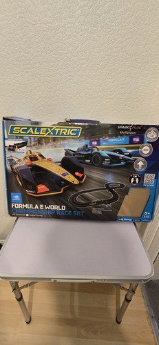 Scalextric formula world - scalextric,