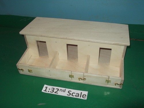 32nd scale wooden model farm - model,