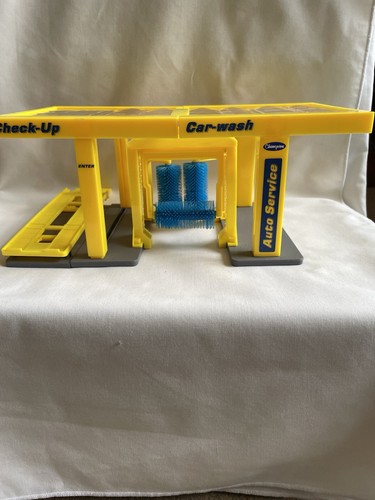 Scale maisto car - 1:64,