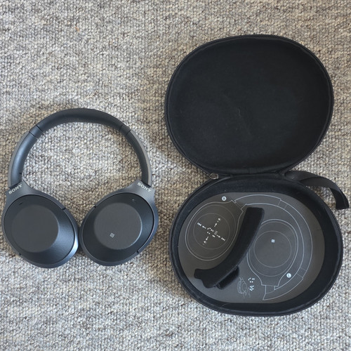 Sony 1000xm3 black over ear - sony, over-ear