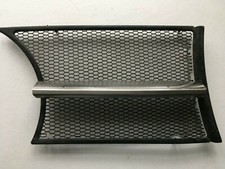 Alfa Romeo GT1300 Junior Bertone 105 step-front right hand mesh side grille