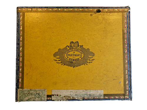Vintage cigar box - cigar, partagas