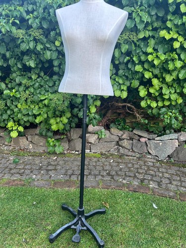 Female tailors dummy bust - female,