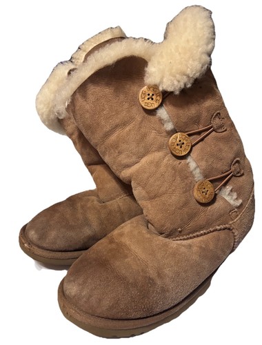 Ugg bailey button triplet - ugg,